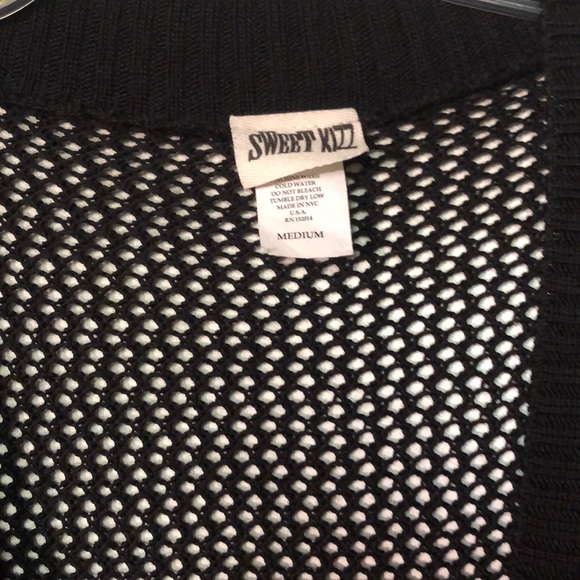 Wrap - Picture 3 of 3